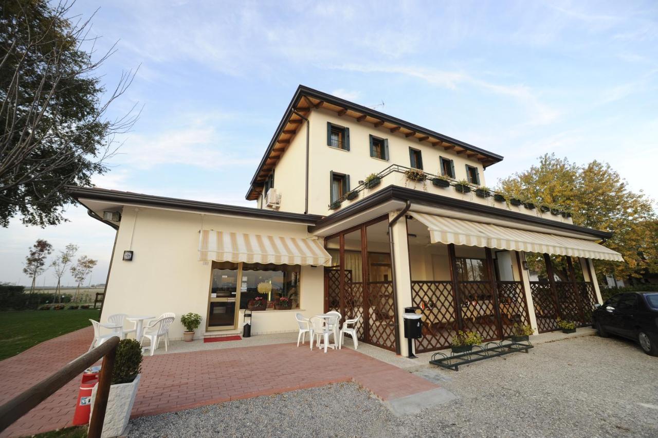 Terzo Bacino Bed & Breakfast San Michele al Tagliamento Exterior photo